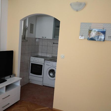 Apartments Nena Подстрана Экстерьер фото