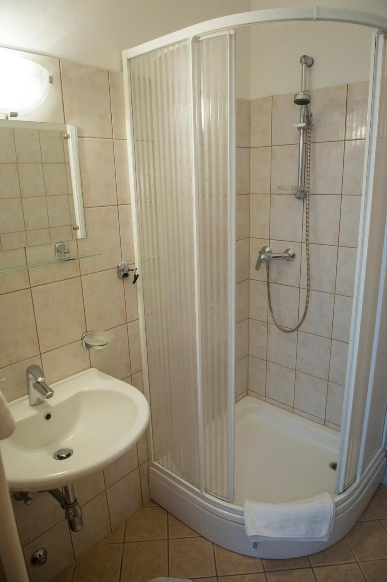 Apartments Nena Подстрана Экстерьер фото