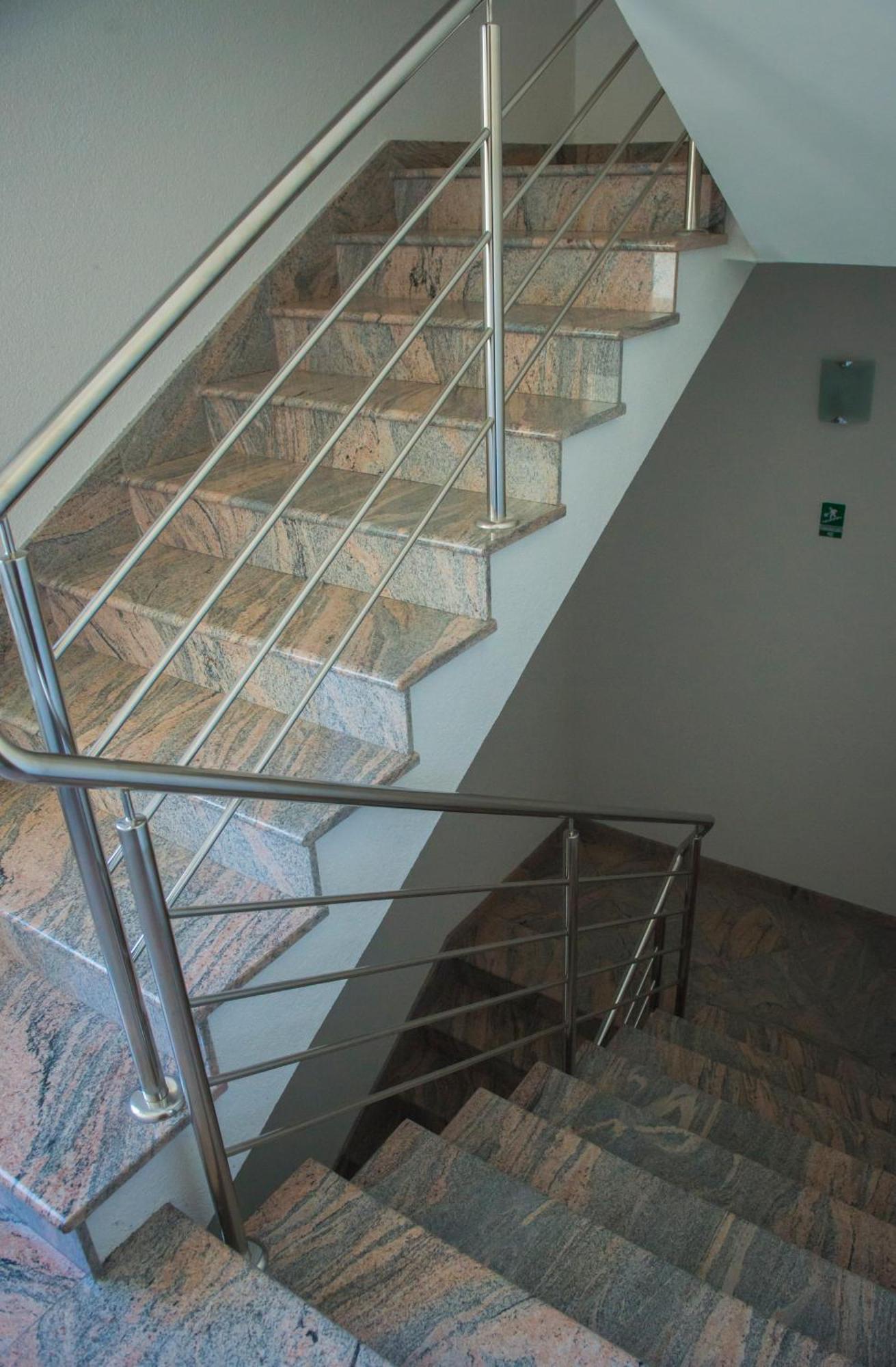Apartments Nena Подстрана Экстерьер фото