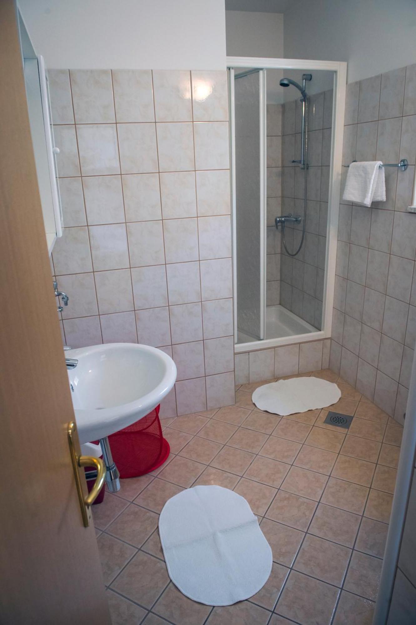 Apartments Nena Подстрана Экстерьер фото