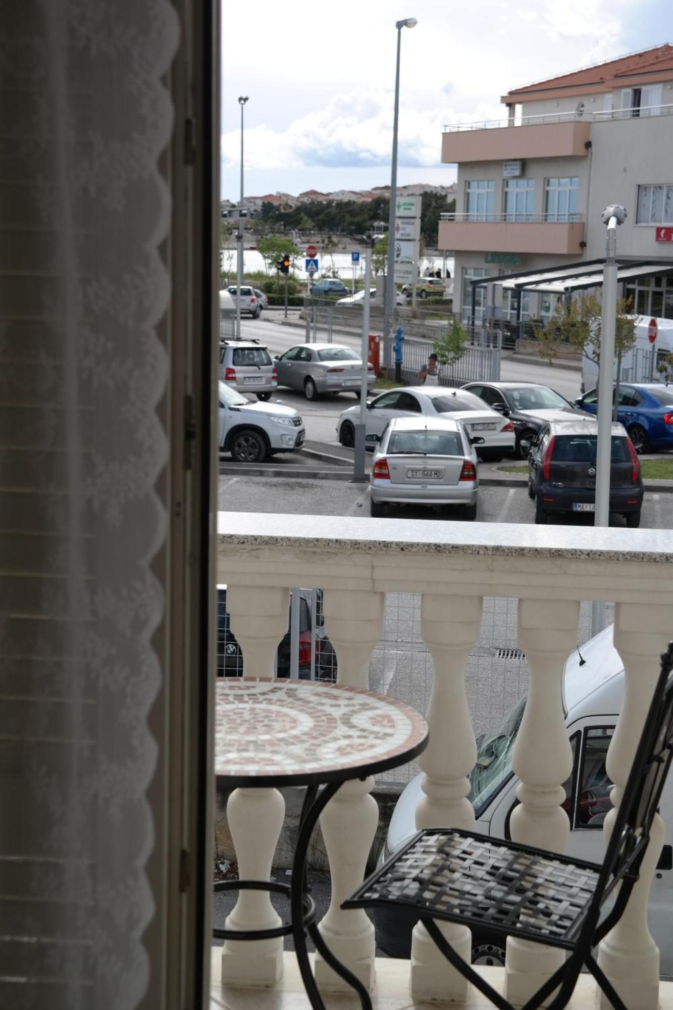 Apartments Nena Подстрана Экстерьер фото