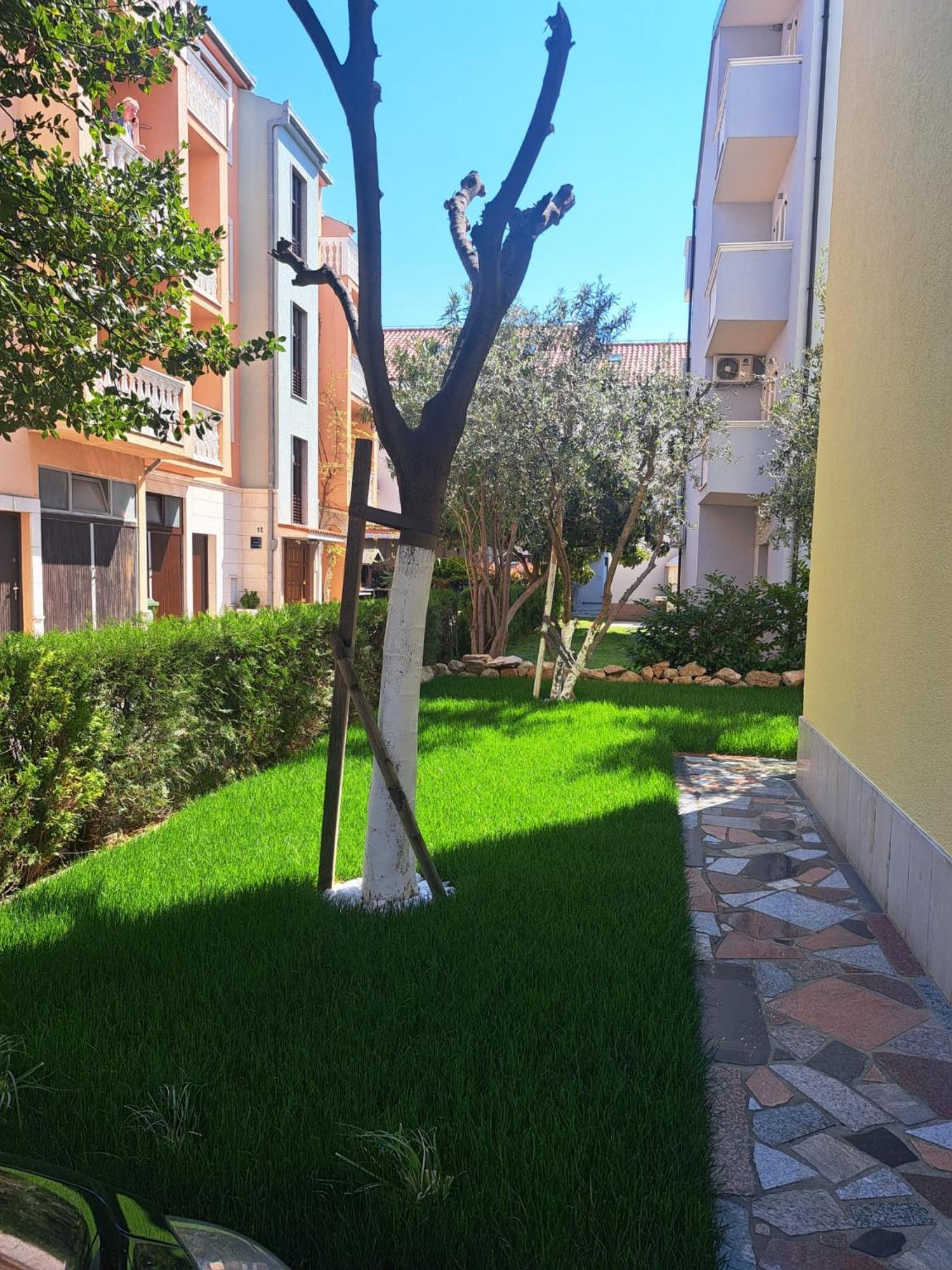 Apartments Nena Подстрана Экстерьер фото